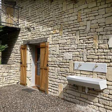 Charmant Petit Dortoir 3 Places Chazelles  Exterior photo